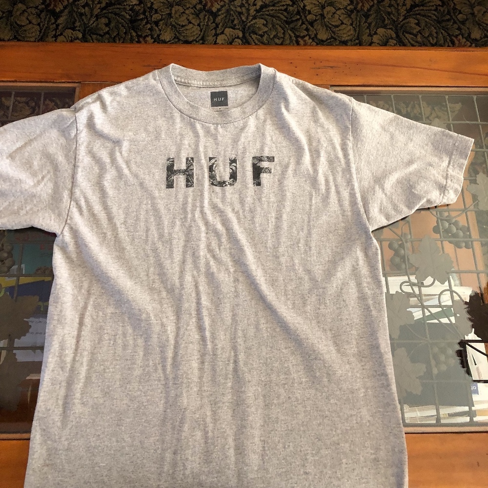 HUF T-Shirt